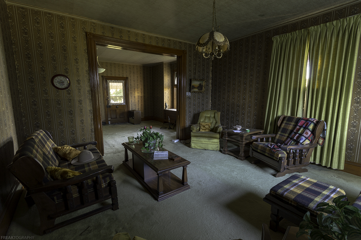 Inside A Haunted House Living Room Inside A Haunted House Living Room