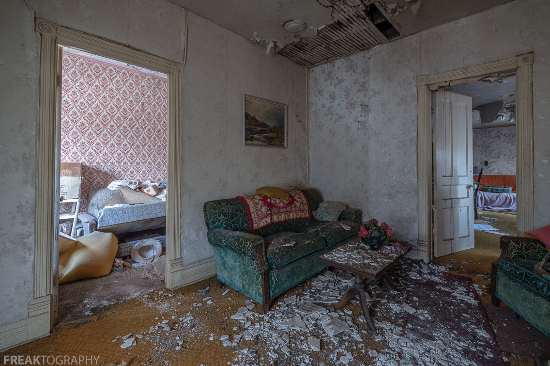 Old Creepy House Living Room Old Creepy House Living Room