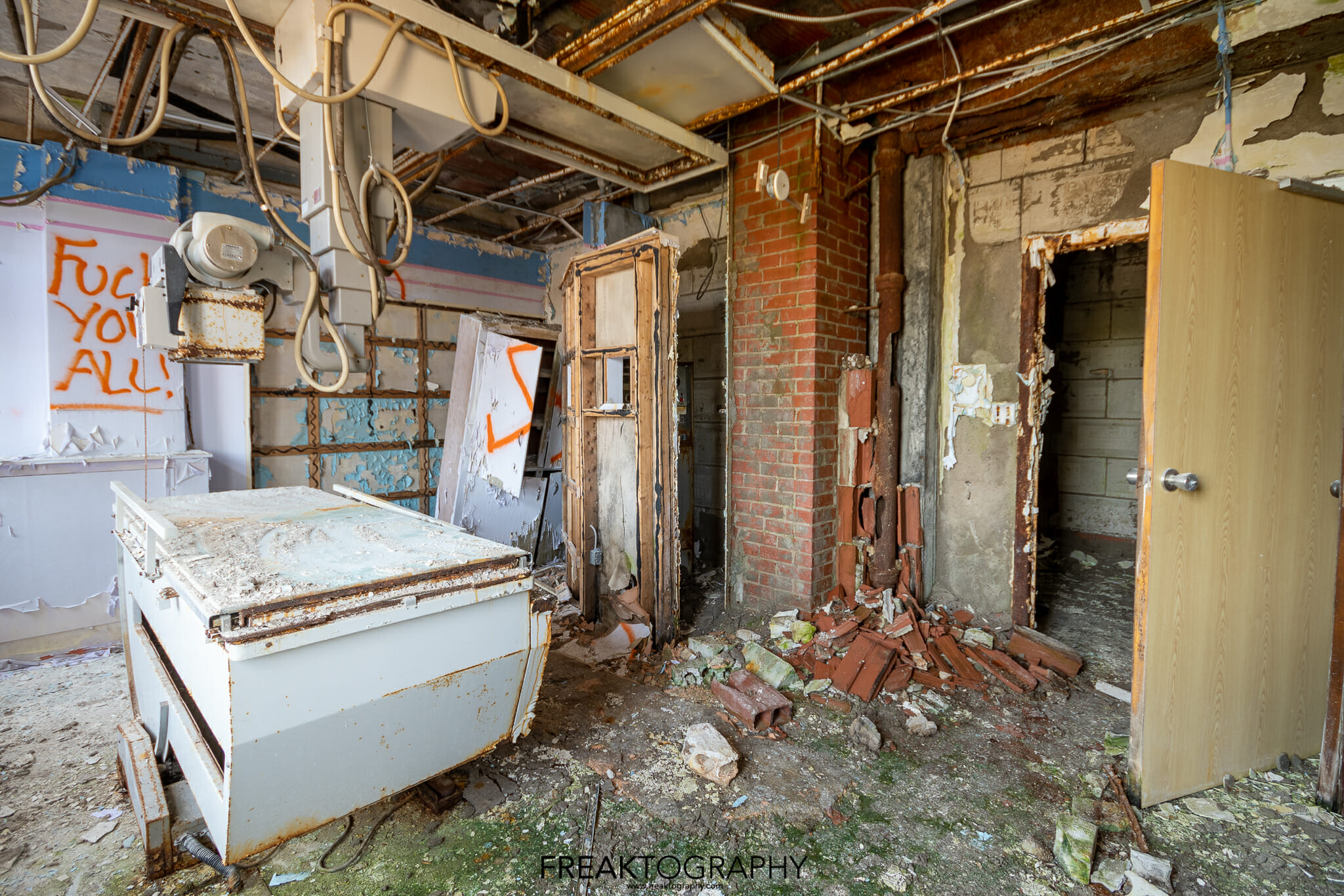  Exploring the Abandoned Parry Sound Hospital Abandoned St Josephs